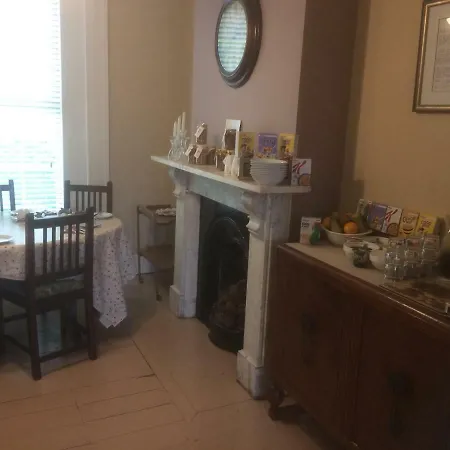 Bed & Breakfast Dilis Go Brath Tramore